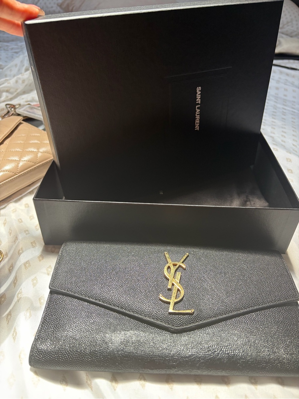 Saint Laurent Black Grain Uptown Leather Clutch with Gold YSL Emblem - Picture 3 of 9